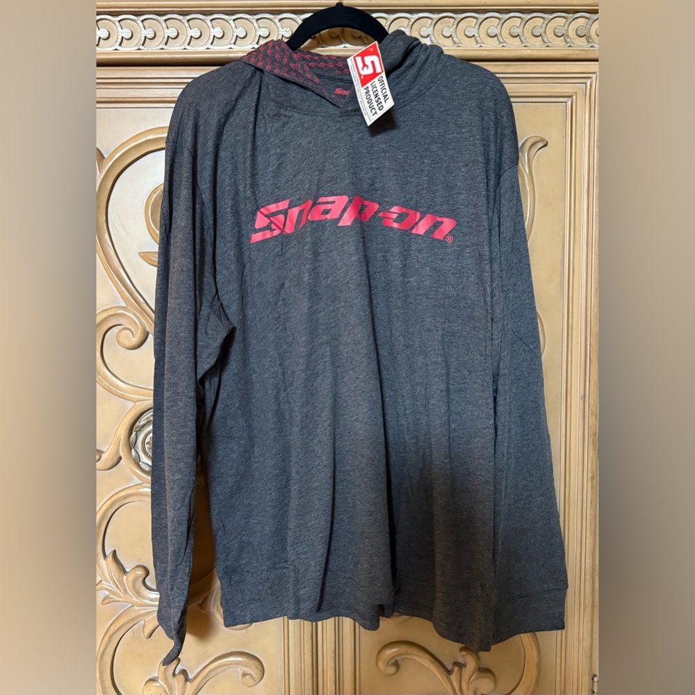 Snap On Charcoal & red  Long Sleeve Men's pull over lightweight hoodie NWT XL
